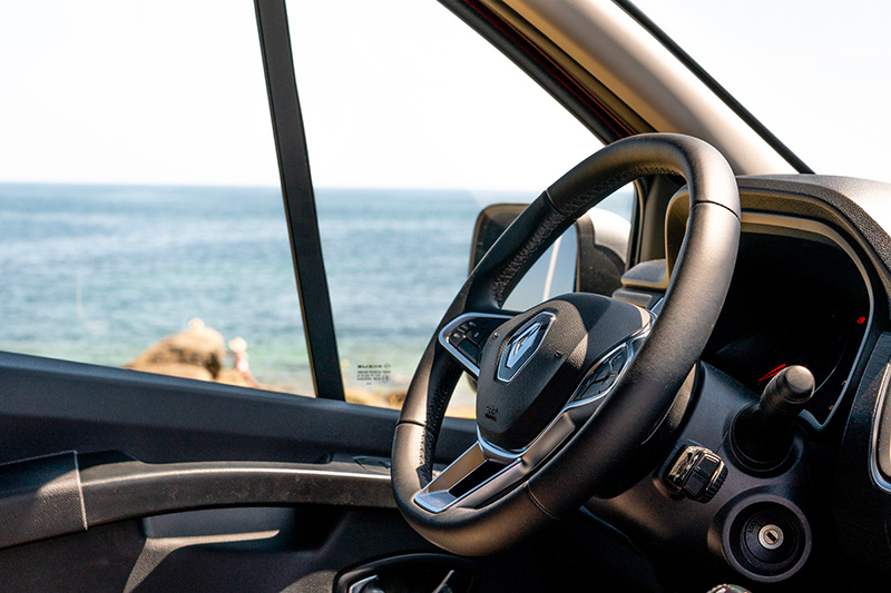 volant renault trafic amenagement van Glenan Concept Cars