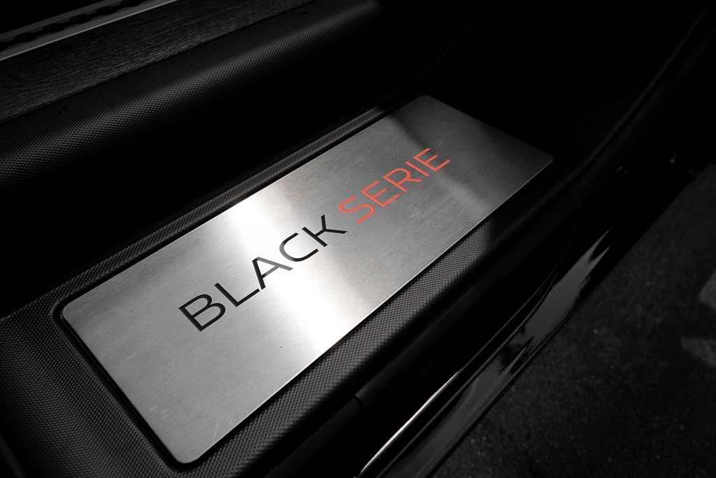 Marchepied de l'HorizonVan Black Serie - Van aménage